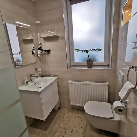 Alexandra Apartmán *